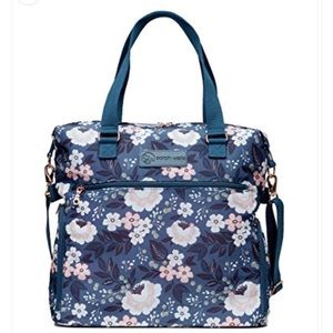 Sarah Wells navy/light pink/white floral pump bag. Like new.